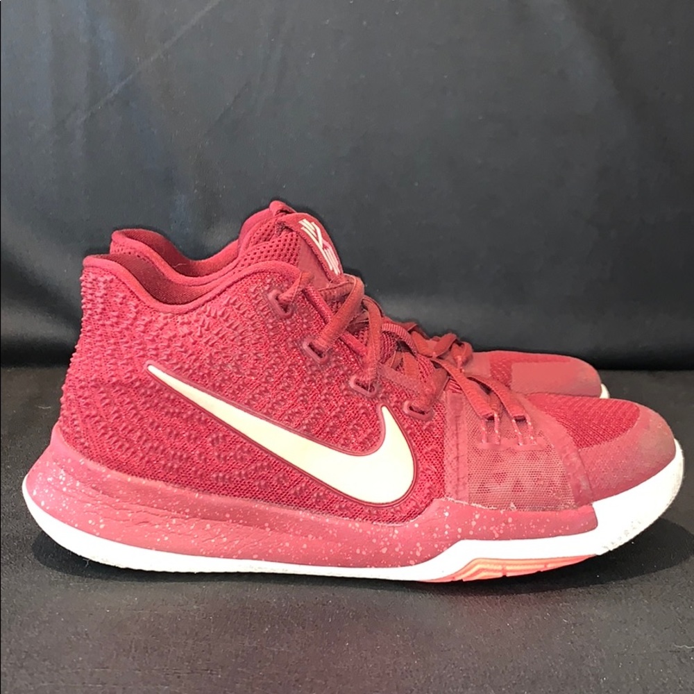 Nike Kyrie 5 Burgundy Kids - Picture 3 of 5